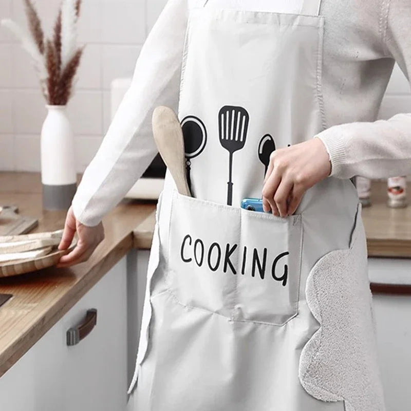 Waterproof & Oilproof Kitchen Apron – Lightweight Cooking Apron for Men & Women | Homevera